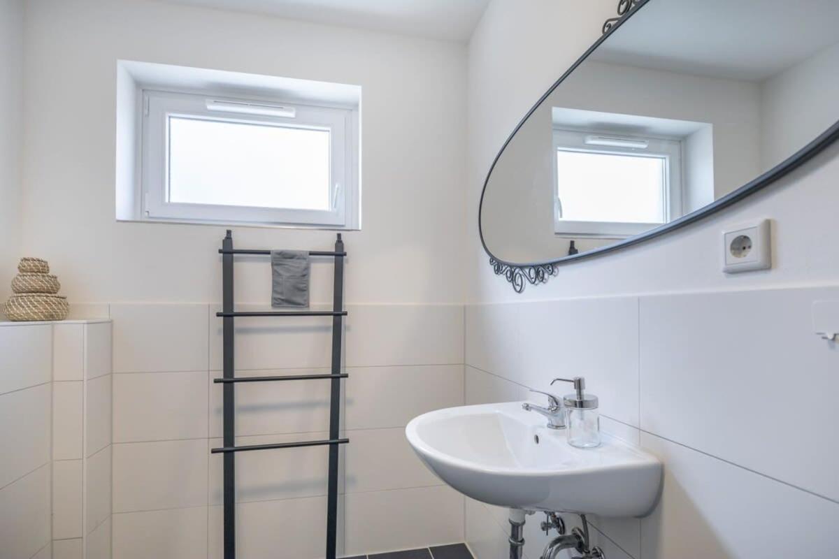 Modern Apartment For 6 Close To The Schanzenviertel - Unit 2 Hamburg Exterior photo